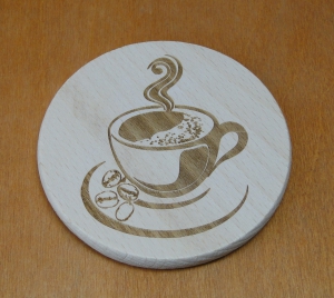 Kawa filiżanka - podkładka drewniana  (L184G7)